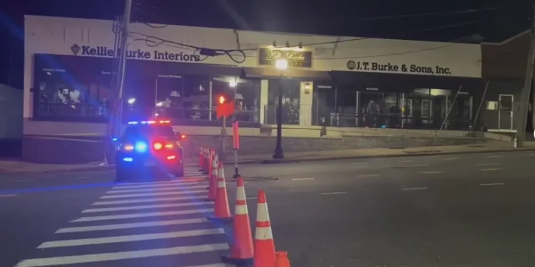 Busy intersection in West Hartford closed following crash