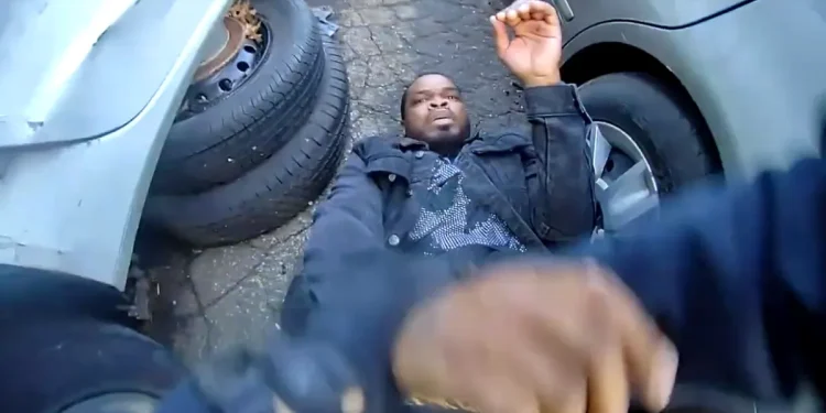 Bridgeport Police officer having ‘anxiety attack' took ambulance sent for man shot by police last year: Report