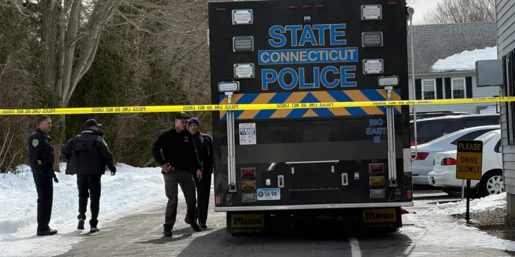 Clinton resident seriously injured after fire breaks out in condo