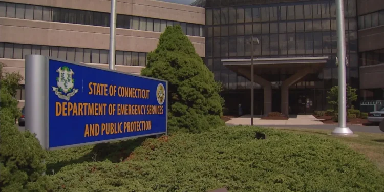 Towns in southeastern Connecticut experienced a 911 outage on Wednesday