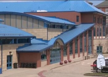 'These are gut-wrenching decisions': New London BOE moves to close elementary school due to budget deficit 