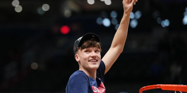 'Unfinished business': Braylon Mullins announces return to UConn for sophomore season