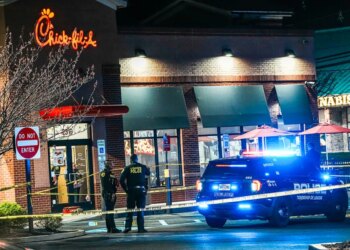 1 dead, 6 injured after mass shooting at New Jersey Chick‑fil‑A