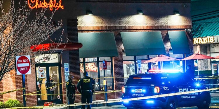 1 dead, 6 injured after mass shooting at New Jersey Chick‑fil‑A