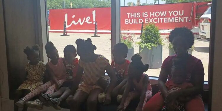 8 kids killed: What led to accused gunman Shamar Elkins' killing spree