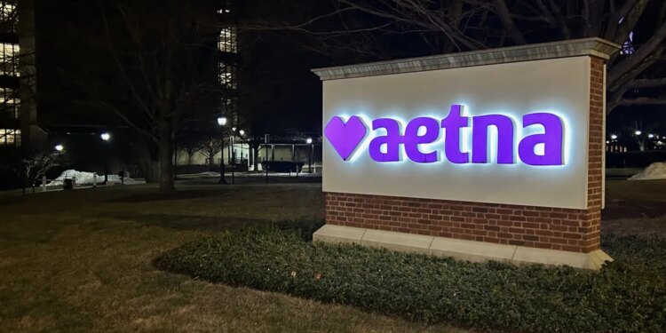 Man arrested after entering Aetna headquarters with pistol: Hartford police