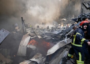 Live updates: Ceasefire at risk over Israel's attacks in Lebanon, possible mines in Strait of Hormuz