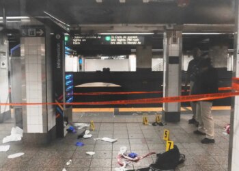 Stabbings on New York subway leaves 3 hurt as officers shoot and kill knife-wielding man