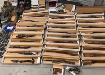 Branford man accused of having dozens of guns in home faces over 100 charges