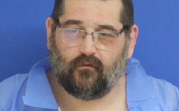 Branford man pleads guilty to killing 12-year-old son with baseball bat