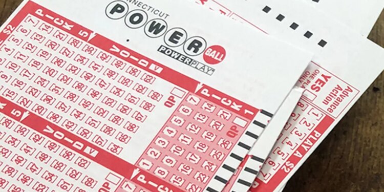 Powerball ticket sold in Connecticut won $100,000