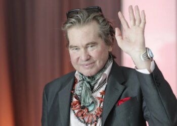 AI-rendered Val Kilmer debuts in ‘As Deep as the Grave' trailer