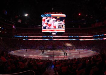 Woman gives birth inside NHL hockey arena during game