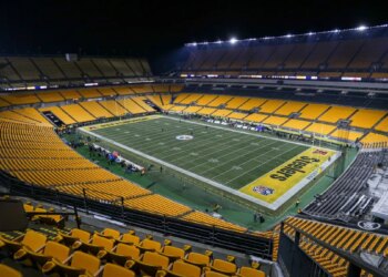 Pittsburgh students move to remote learning as NFL draft consumes the city