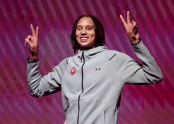 Brittney Griner to sign with Connecticut Sun, AP source says