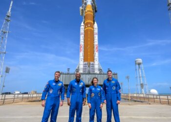 It's time for Artemis II to break Apollo 13's distance record. What to know about the moon flyby