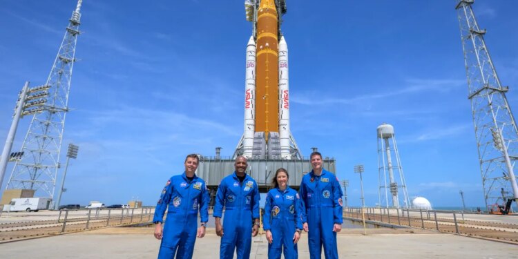 It's time for Artemis II to break Apollo 13's distance record. What to know about the moon flyby