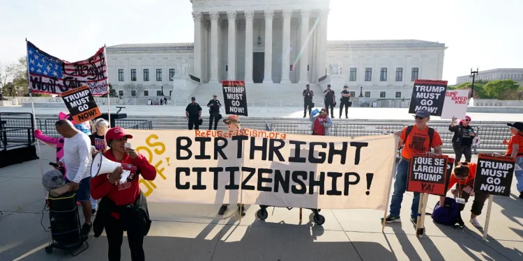 Supreme Court hears arguments in Trump's bid to limit birthright citizenship