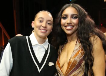 Paige Bueckers says it's all business with Azzi Fudd as they try to win with the Dallas Wings