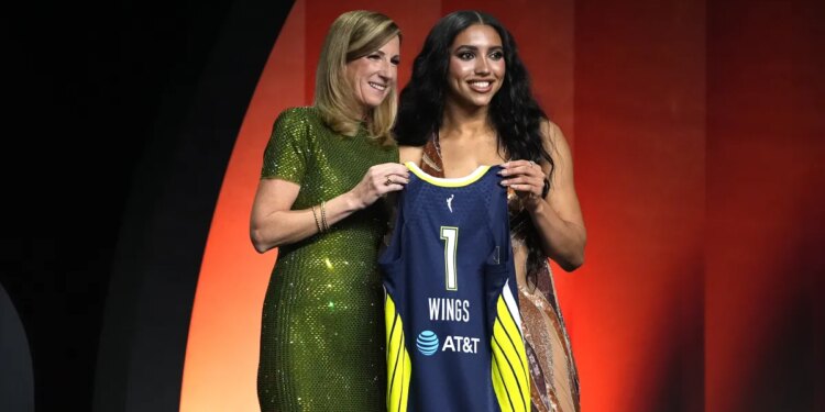 Dallas Wings select Azzi Fudd of UConn No. 1 in WNBA draft