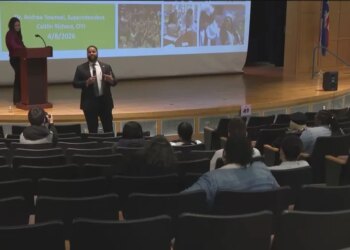 Hartford holds town hall as school district continues to grapple with budget deficit