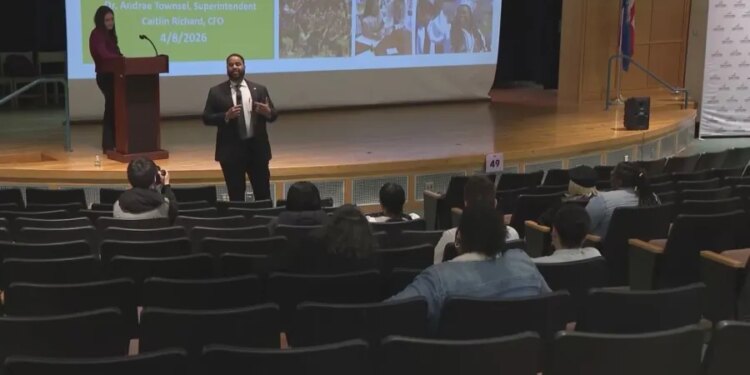 Hartford holds town hall as school district continues to grapple with budget deficit