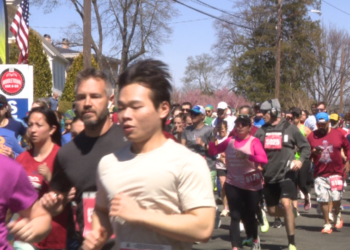 Hundreds compete, raise money at Middletown road race