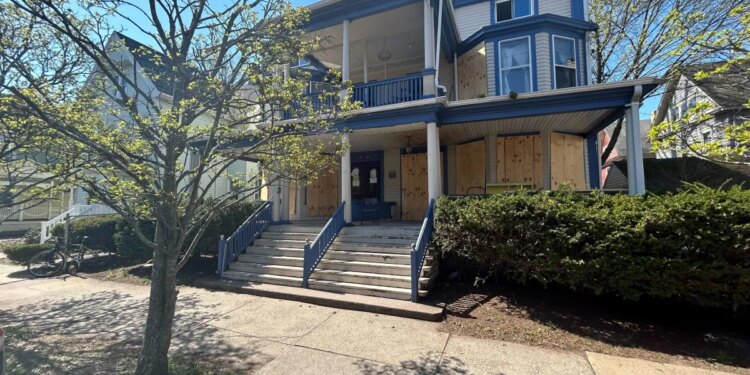 New Haven landlord accused of dozens of alleged housing code violations