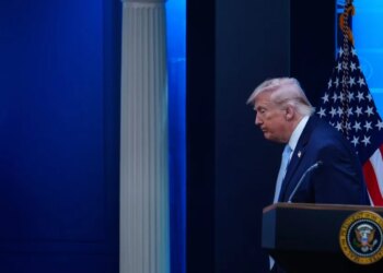 Iran calls for human chains around power plants as Trump's deadline nears