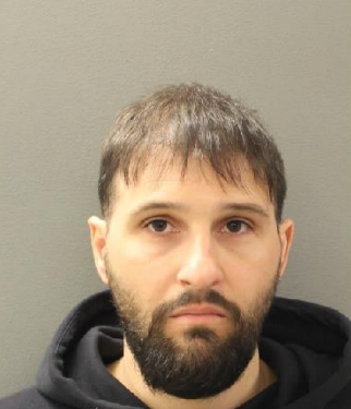 Man accused of impersonating FedEx driver, selling counterfeit goods in Hamden