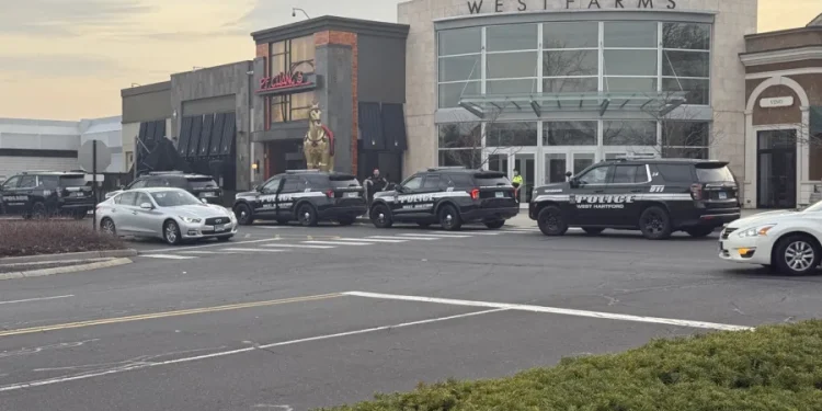 No disturbance found after anonymous threat to Westfarms Mall