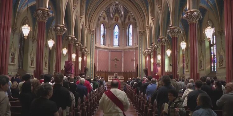 Parishioners come out for Good Friday as church attendance rising in Connecticut