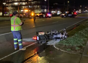 Police searching for vehicle in fatal North Haven crash