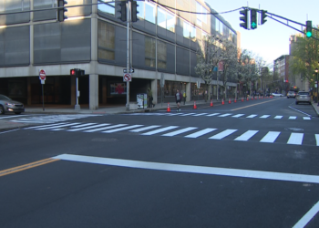 See what two-way traffic looks like on Chapel Street in New Haven