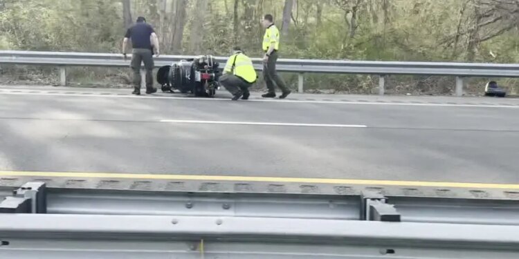 Serious injuries reported after motorcycle crash on Route 15 in Wallingford