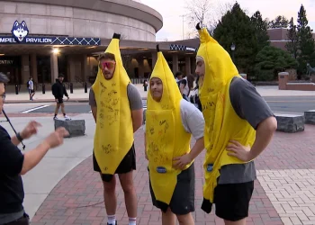 UConn students dressed as bananas being resourceful to attend the men's Final Four