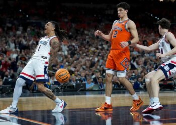 UConn's Solo Ball, Michigan's Yaxel Lendeborg both dealing with injuries heading into title game