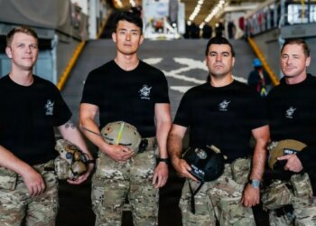 A U.S. Navy sailor from Mass. will meet the Artemis II crew at splashdown