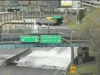 Water main break closes exit ramps on I-91N and I-91S in Hartford