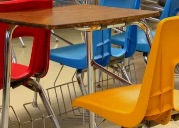 Hamden ex-substitute teacher charged with having sexual contact with children, superintendent says