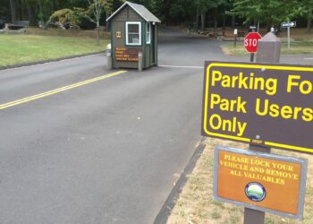 Person injured in fall at Sleeping Giant in Hamden