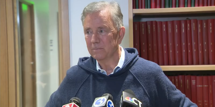 'I respect her decision:' Lamont responds to Erin Stewart suspending gubernatorial campaign