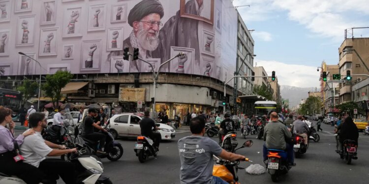 Iran reviews U.S. proposal as Trump pressures for agreement on deal to end war
