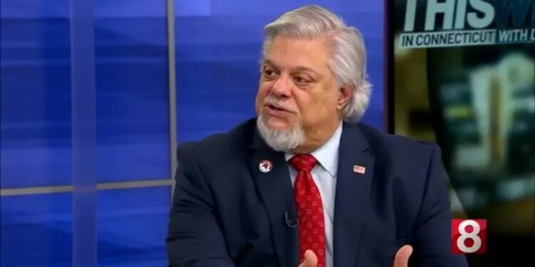 Chairman of Connecticut Republican Party applauds Erin Stewart's campaign decision