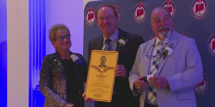 Connecticut High School Coaches Association holds Hall of Fame banquet