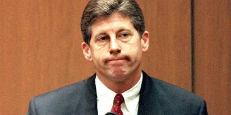 Ex-LAPD detective Mark Fuhrman, key figure in OJ Simpson trial, dies at 74