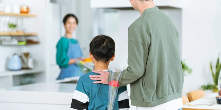 Why dads don't stand a chance on Mother's Day