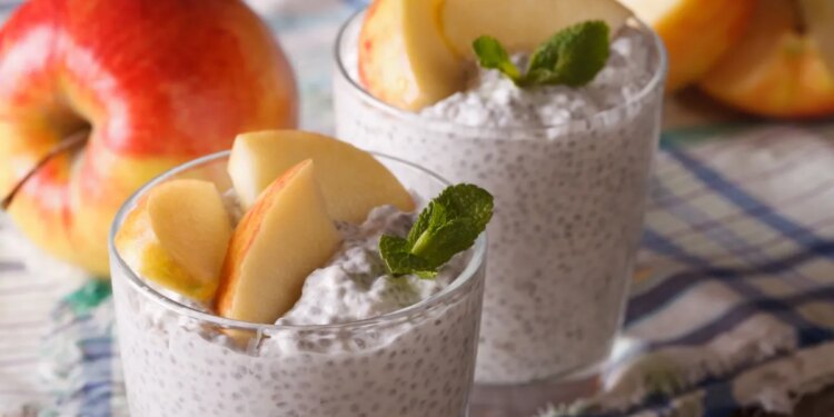 Dietitian shares the breakfast that helps her hit protein and fiber goals at the same time