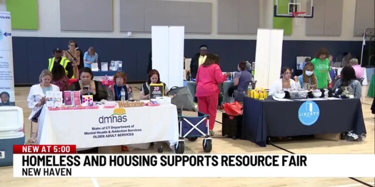 Homelessness advocates gather at resource fair in New Haven