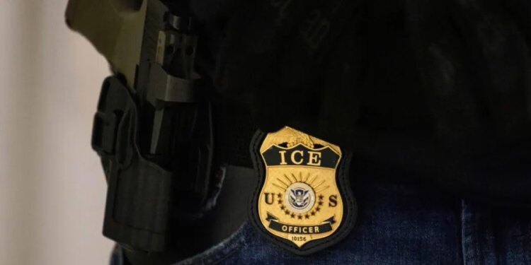 Lawmakers to resume debate on bill restricting ICE in Connecticut